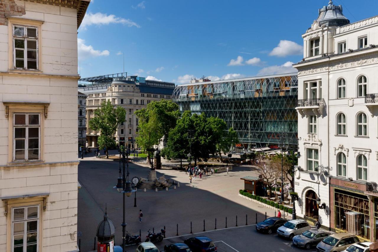 Budapest Central Square 2 Bedrooms Suite - Michaelides Voeroesmarty Square Residences 외부 사진